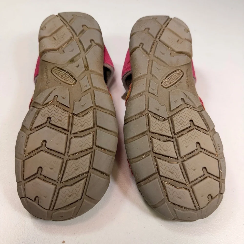 Keen CNX Sport Sandals Pink Orange Tie Dye Waterproof Outdoor Girls Size 13/1